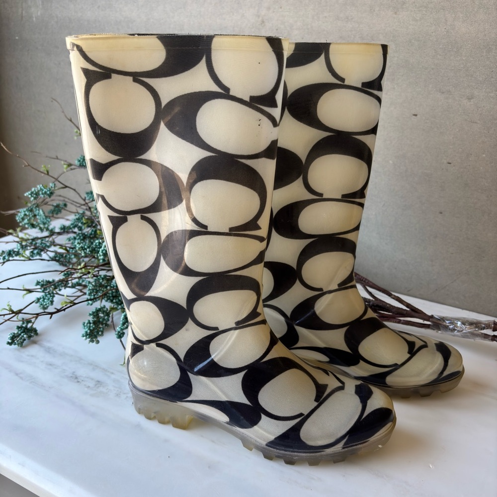 Black and Cream Patterned Rain Boots